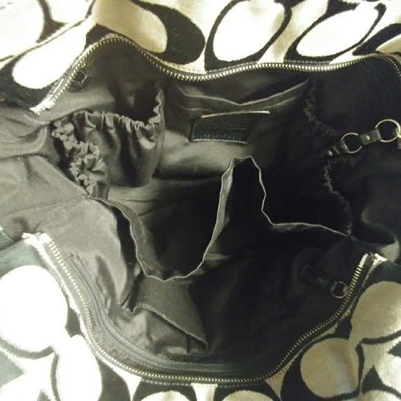 Coach tote bag ✨offers welcomed✨ - Picture 4 of 8